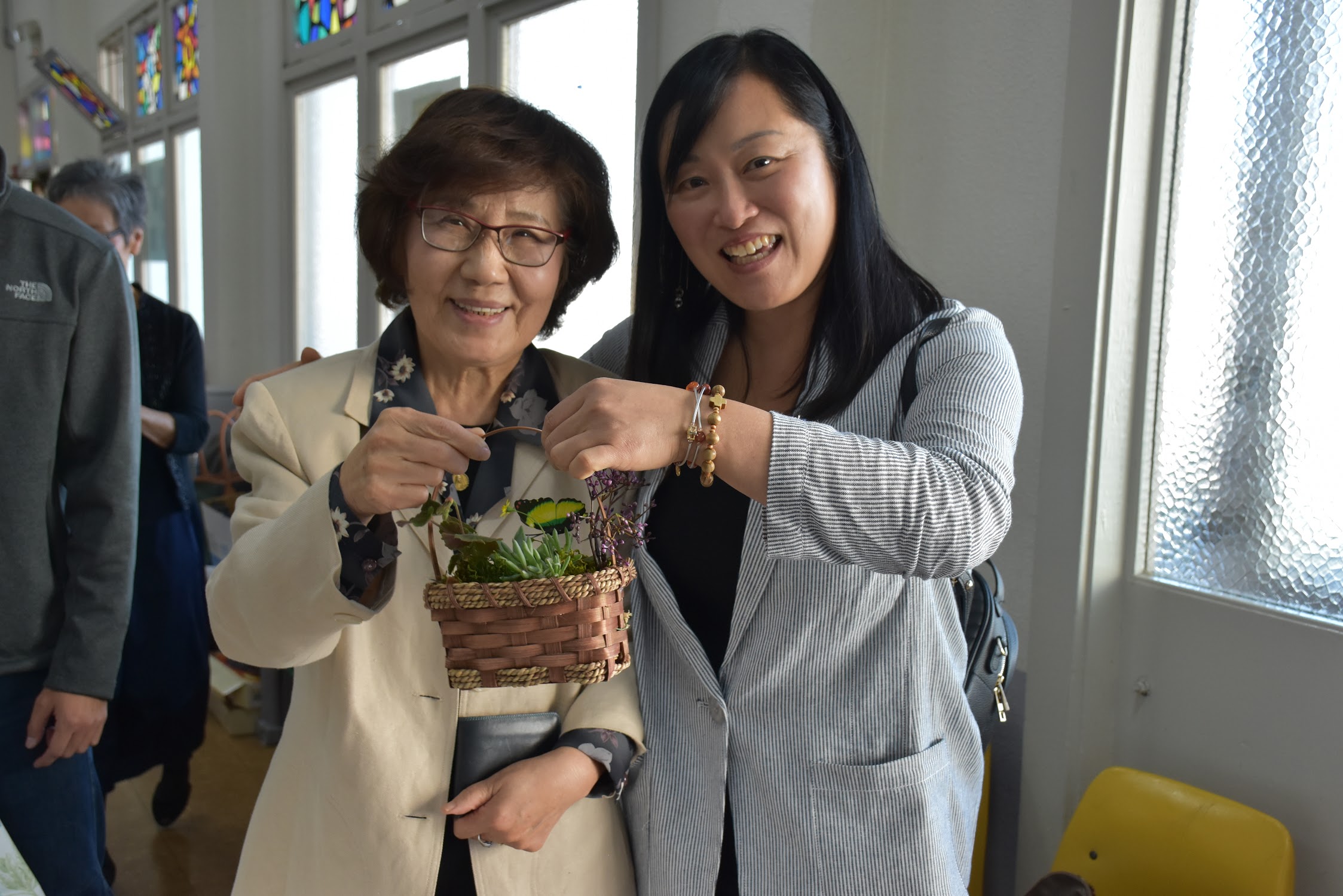 창립35주년 기념 미사및 바자회 - 아나바다(아껴쓰고, 나누어쓰고, 바꾸어쓰고, 다시쓰고)