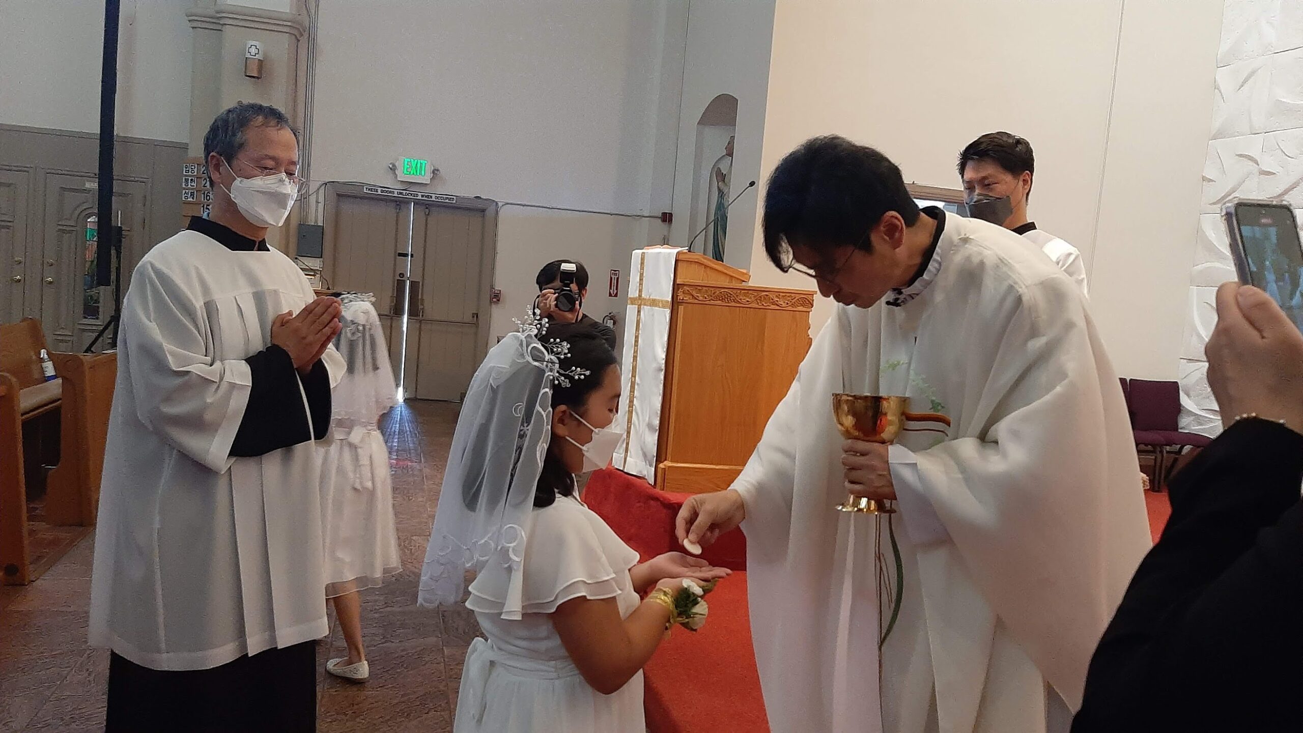 성모 승천 대축일, 첫 영성체, 성모회 전신자 점심 제공